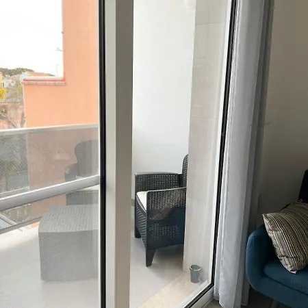 Daire Sunnyside Torre Grande