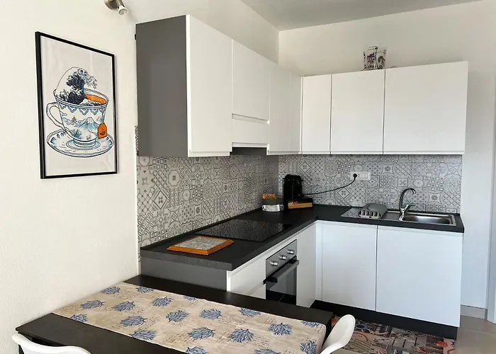 Daire Sunnyside Torre Grande